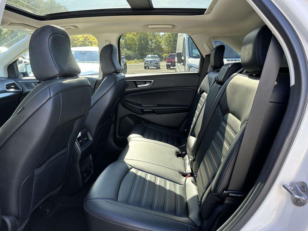 used 2022 Ford Edge car, priced at $29,995