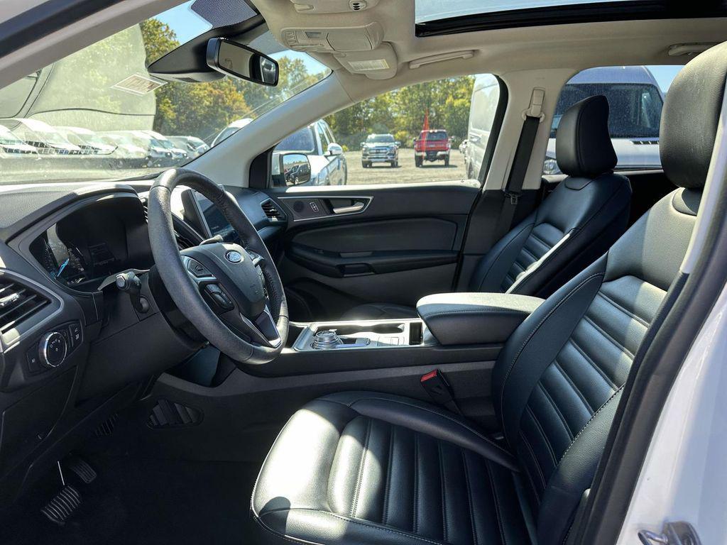 used 2022 Ford Edge car, priced at $29,995