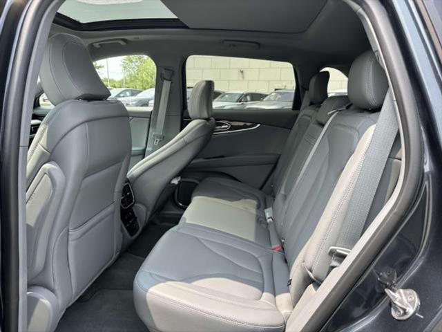used 2022 Lincoln Nautilus car, priced at $35,053