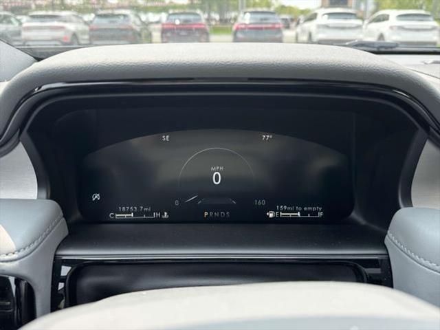 used 2022 Lincoln Nautilus car, priced at $35,053