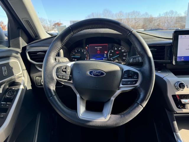 used 2022 Ford Explorer car