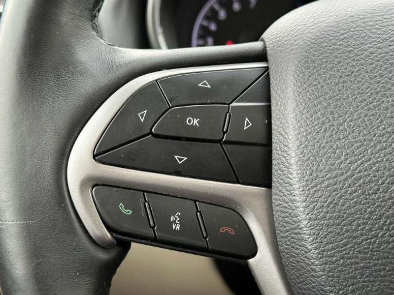 used 2019 Jeep Grand Cherokee car, priced at $14,999