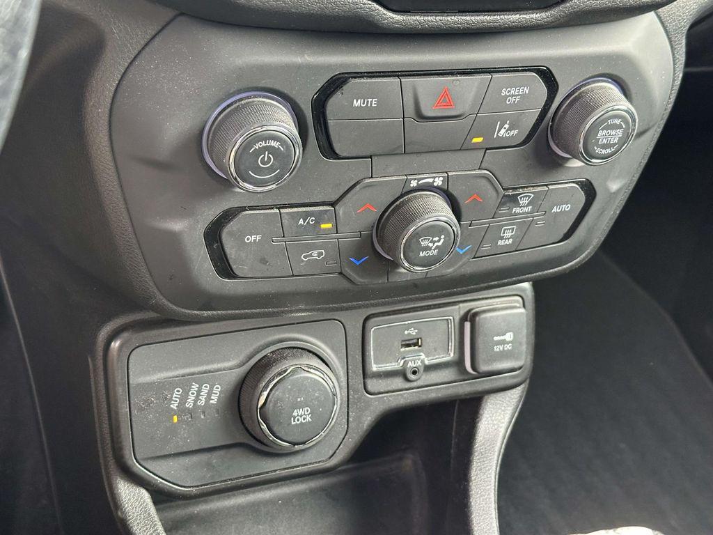 used 2021 Jeep Renegade car, priced at $15,995