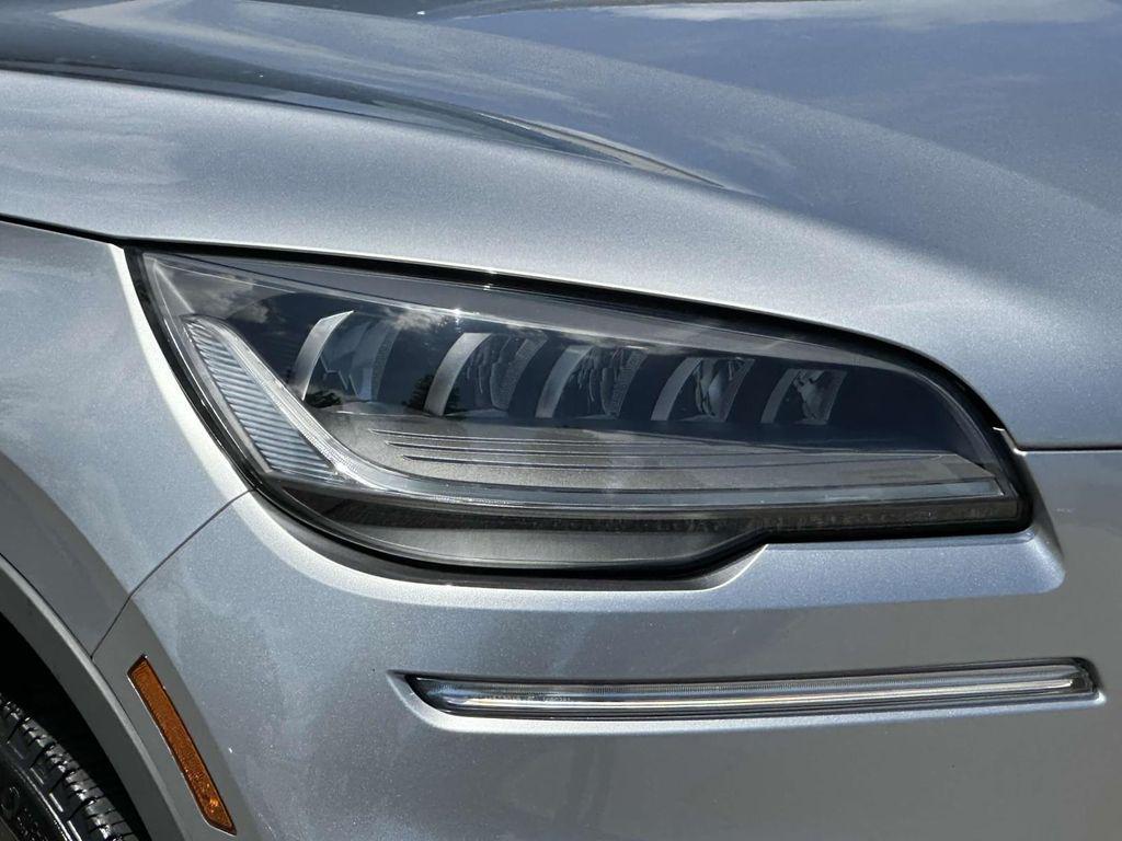 used 2022 Lincoln Aviator car, priced at $41,995