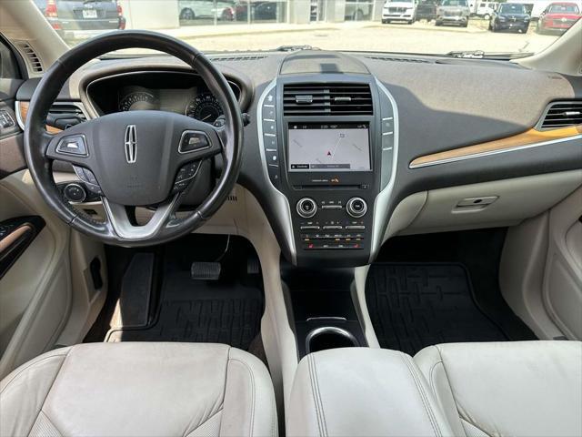 used 2017 Lincoln MKC car