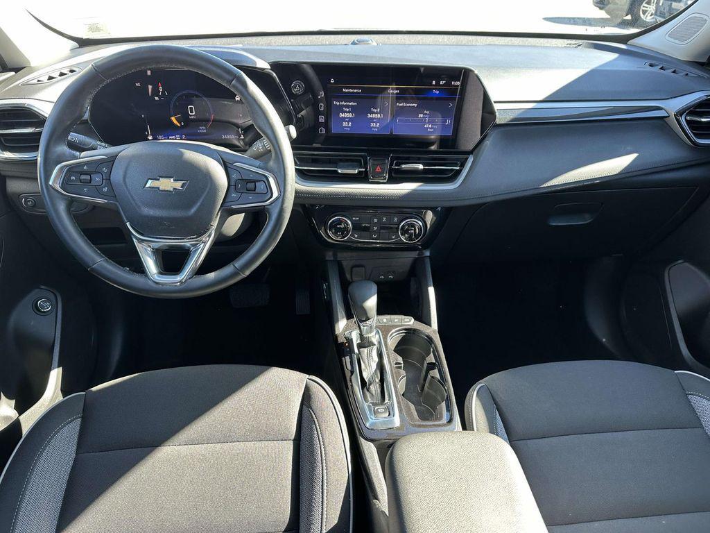 used 2024 Chevrolet TrailBlazer car, priced at $21,455