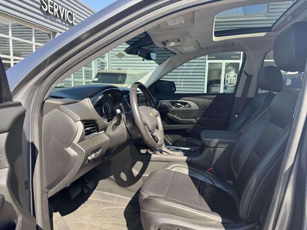 used 2020 Chevrolet Traverse car, priced at $21,595