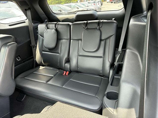used 2025 Ford Explorer car, priced at $53,995