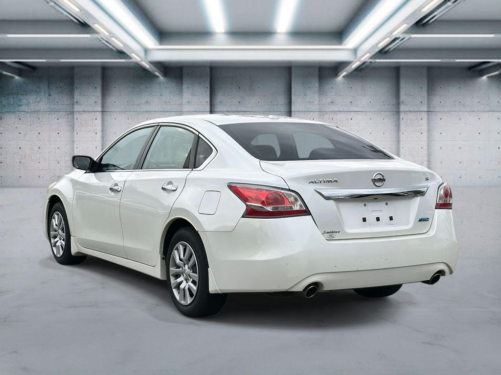 used 2014 Nissan Altima car