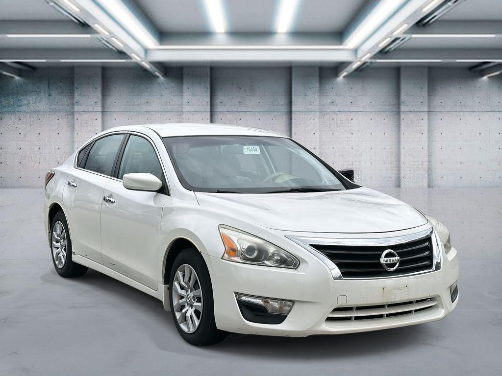 used 2014 Nissan Altima car