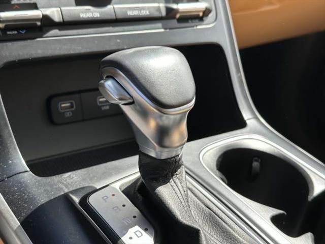 used 2022 Kia Carnival car, priced at $28,995