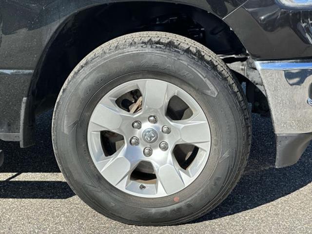 used 2021 Ram 1500 car, priced at $27,555