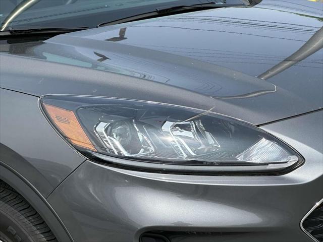 used 2022 Ford Escape car, priced at $25,445