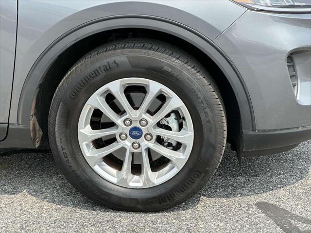 used 2022 Ford Escape car, priced at $25,445
