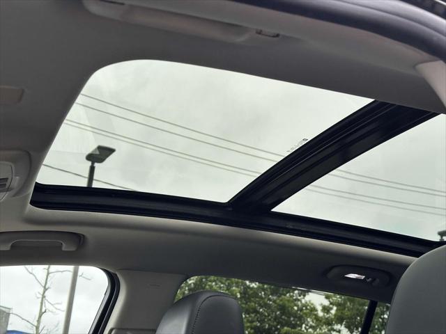 used 2019 Buick Envision car, priced at $18,999
