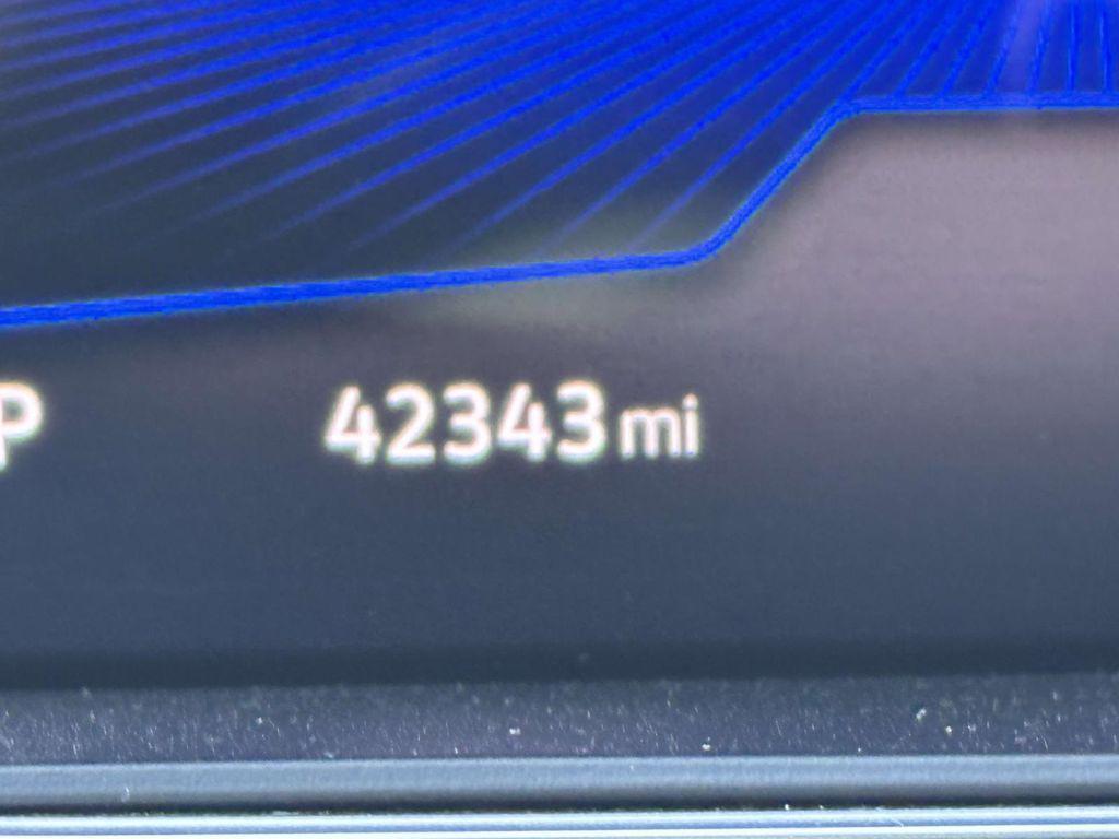 used 2022 Volkswagen Tiguan car, priced at $21,999