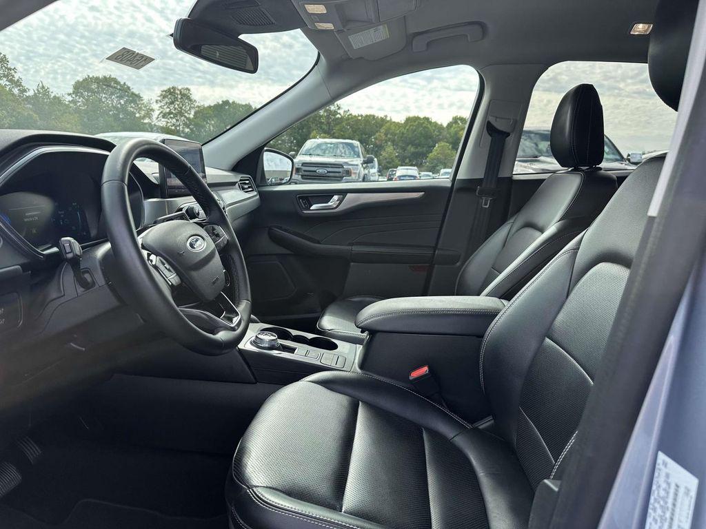 used 2022 Ford Escape car, priced at $25,994