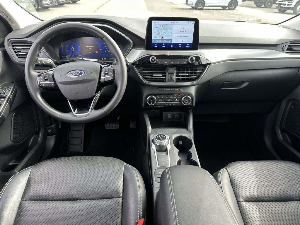 used 2022 Ford Escape car, priced at $25,994