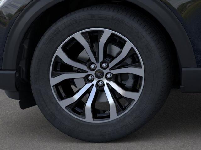 new 2025 Ford Explorer car, priced at $46,492