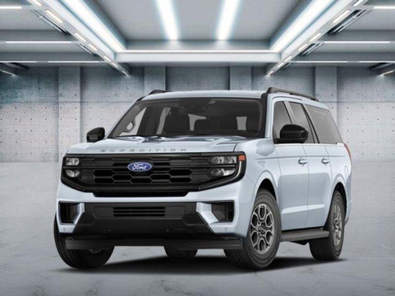 new 2025 Ford Expedition Max car, priced at $76,540