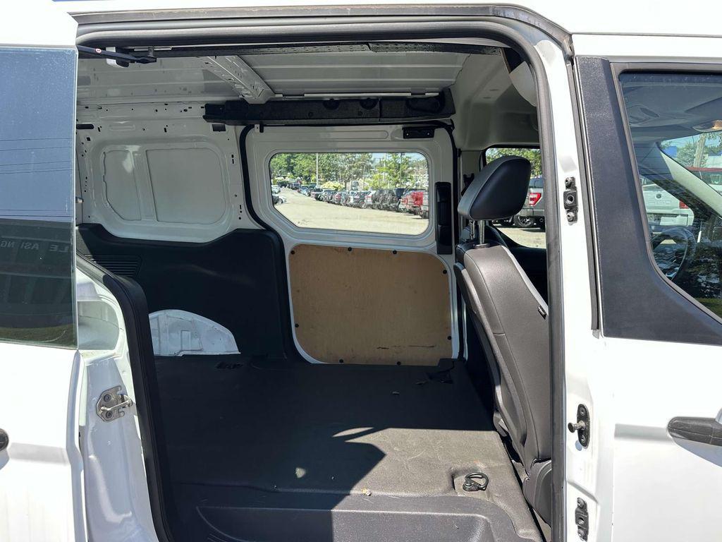 used 2015 Ford Transit Connect car, priced at $15,500