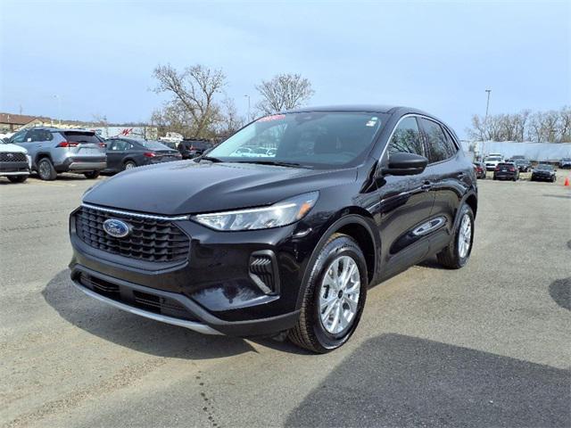 used 2024 Ford Escape car, priced at $29,000