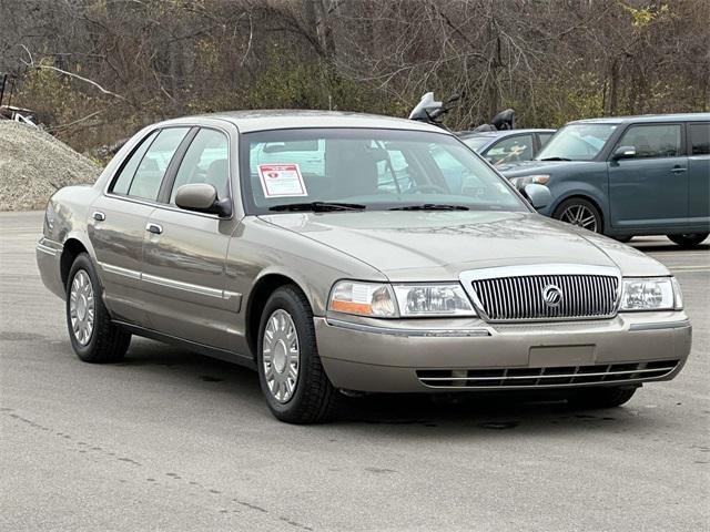 used 2003 Mercury Grand Marquis car, priced at $2,990