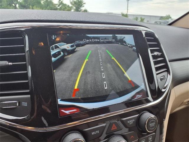 used 2022 Jeep Grand Cherokee car, priced at $32,000