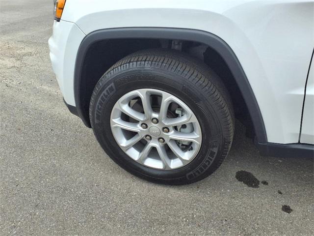 used 2022 Jeep Grand Cherokee car, priced at $32,000