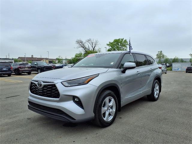 used 2022 Toyota Highlander car, priced at $38,000