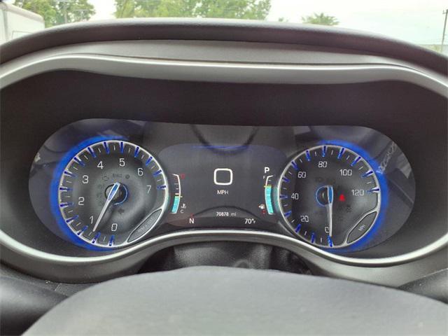 used 2023 Chrysler Pacifica car, priced at $24,000