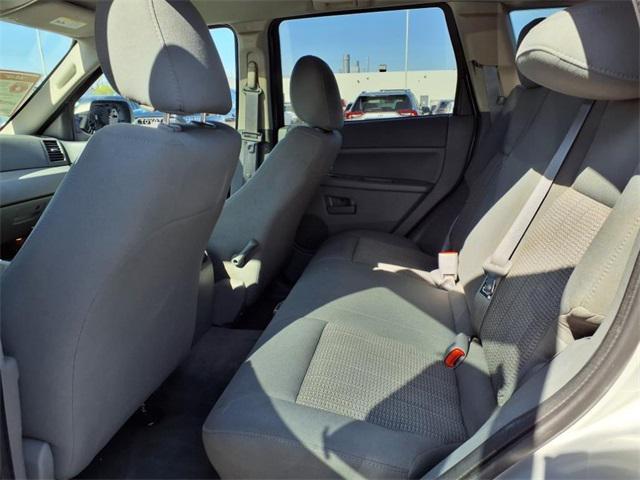 used 2007 Jeep Grand Cherokee car, priced at $3,490