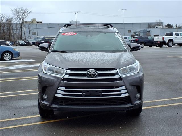 used 2019 Toyota Highlander car, priced at $23,000