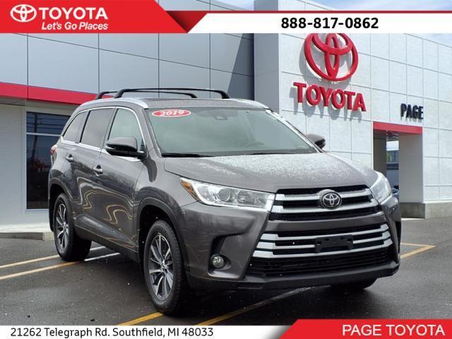 used 2019 Toyota Highlander car, priced at $23,000