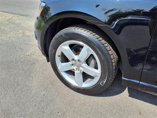 used 2012 Audi Q5 car, priced at $3,990