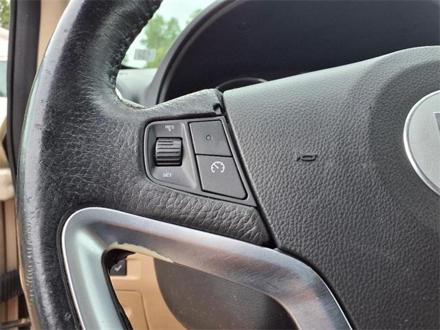 used 2010 Saturn Vue car, priced at $3,990