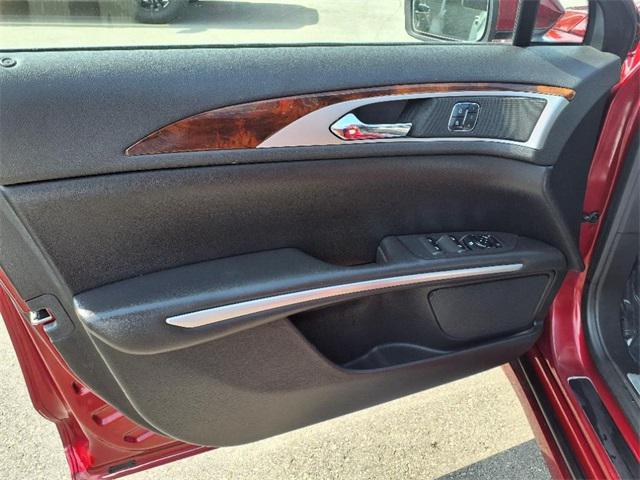 used 2014 Lincoln MKZ car, priced at $8,500