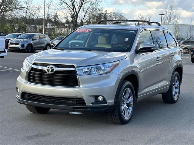 used 2015 Toyota Highlander car, priced at $17,500