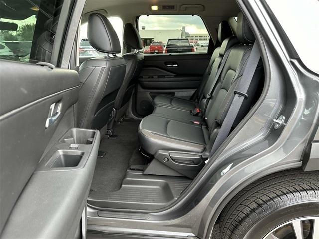 used 2023 Nissan Pathfinder car, priced at $27,500