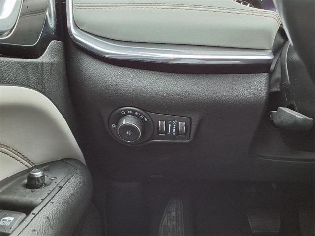 used 2022 Jeep Compass car, priced at $22,500