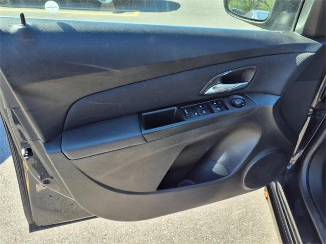 used 2015 Chevrolet Cruze car, priced at $6,490