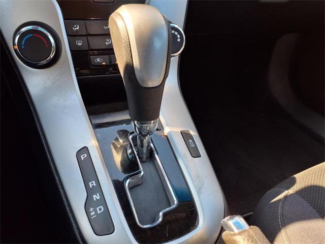 used 2015 Chevrolet Cruze car, priced at $6,490