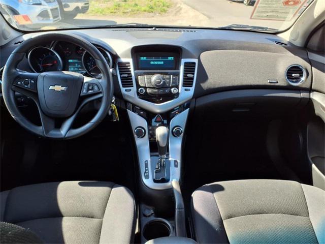 used 2015 Chevrolet Cruze car, priced at $6,490