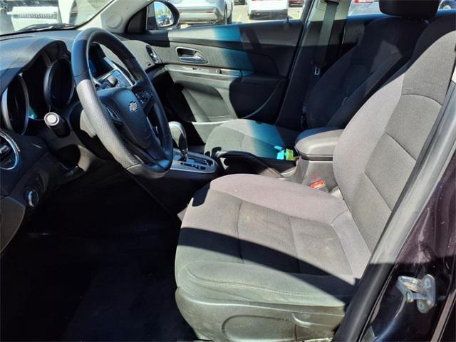 used 2015 Chevrolet Cruze car, priced at $6,490