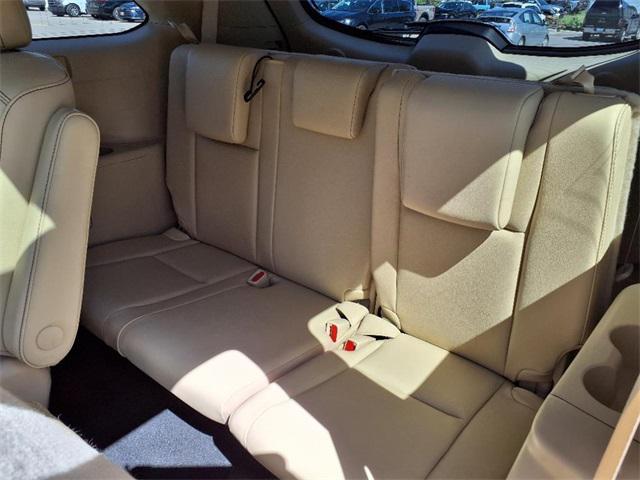 used 2019 Toyota Highlander car, priced at $22,000