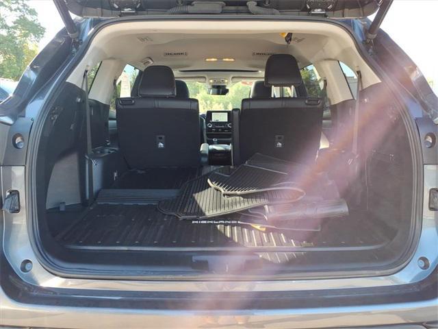 used 2023 Toyota Highlander car, priced at $39,000