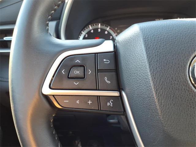 used 2023 Toyota Highlander car, priced at $39,000
