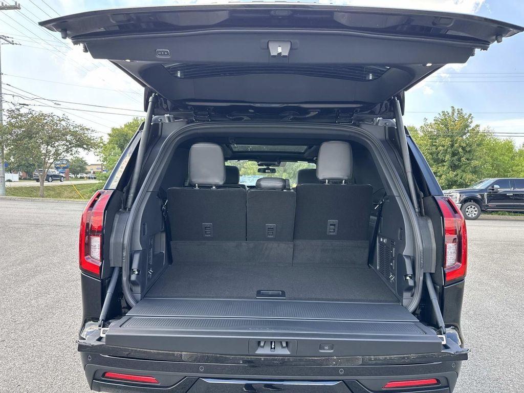 new 2025 Ford Expedition car, priced at $84,730