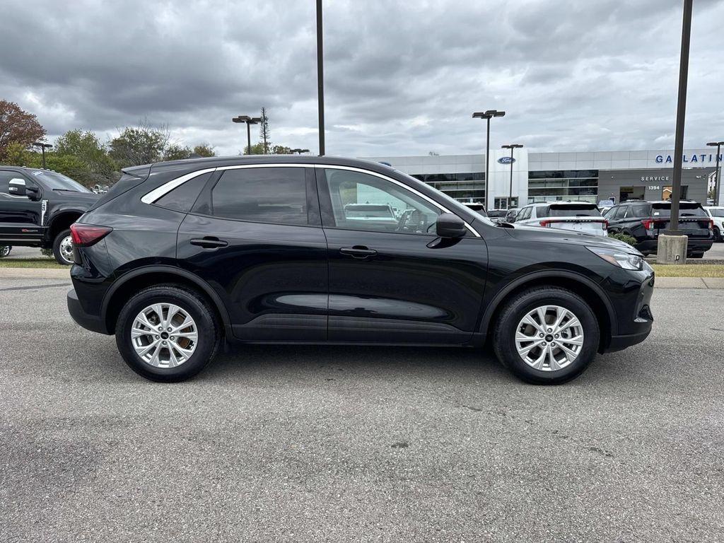 used 2024 Ford Escape car, priced at $24,444