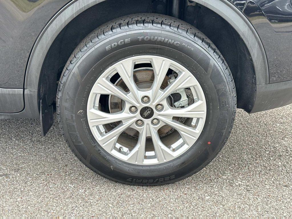 used 2024 Ford Escape car, priced at $24,444